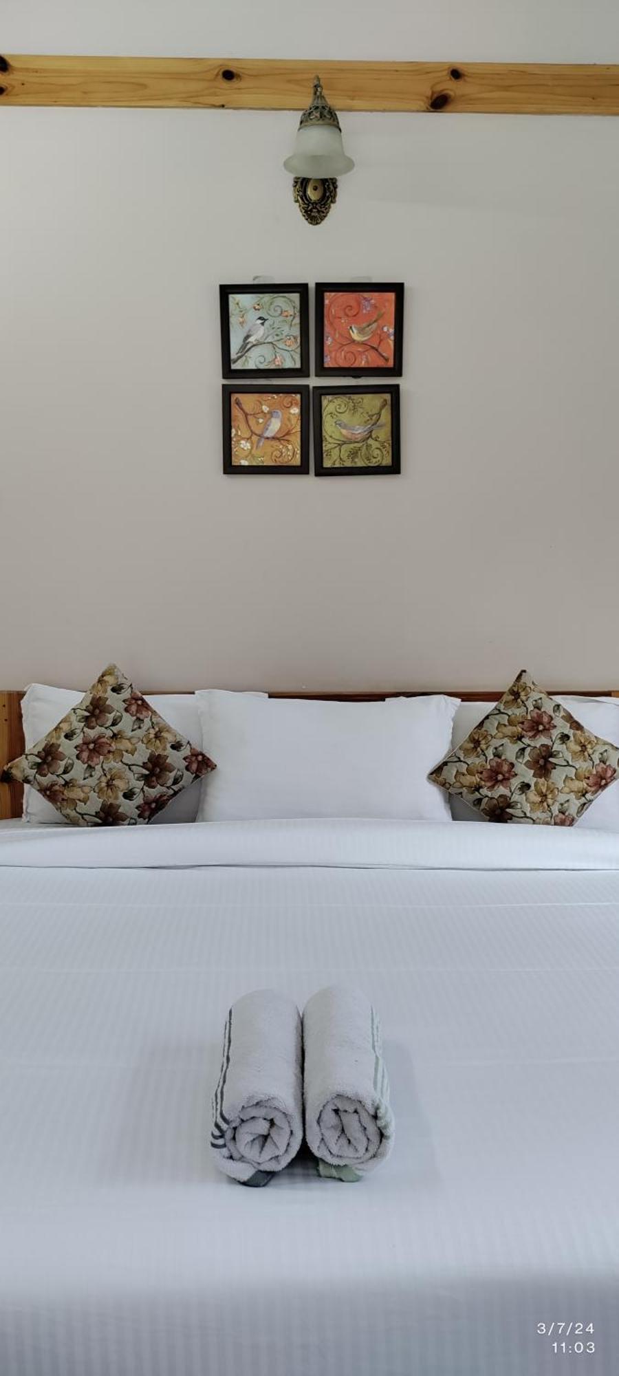 Tirthan Grand Riverside Banjār エクステリア 写真